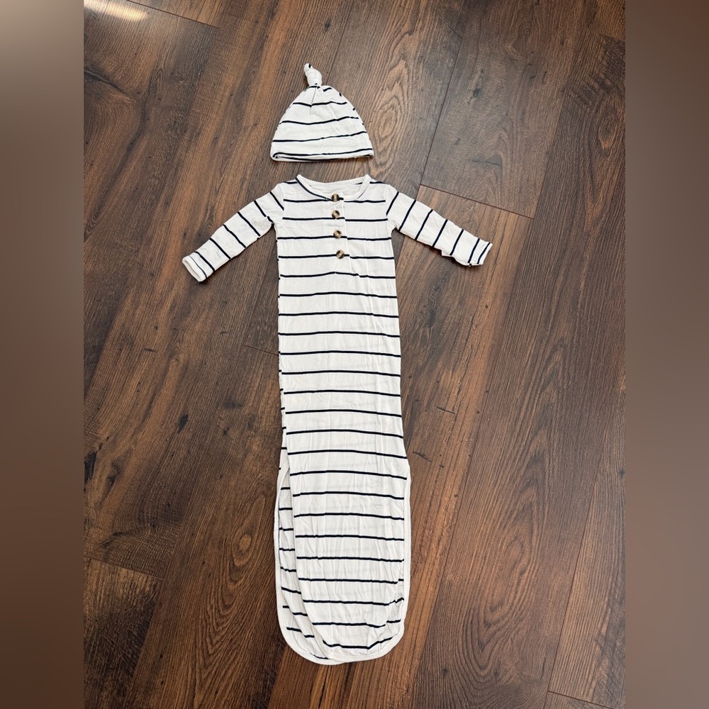 Lou Lou & Company Baby Gown and Hat Set Striped White and Navy Newborn